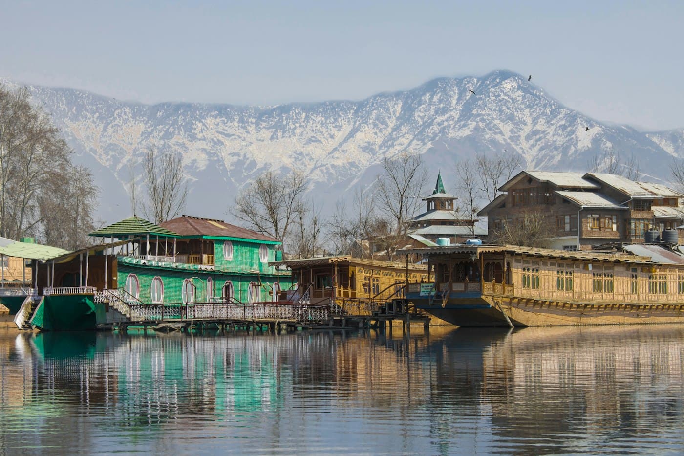Srinagar Houseboat Stay with Dal Lake Shikara Ride
