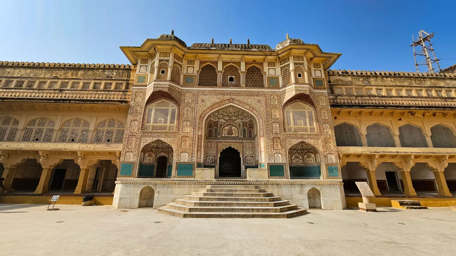 Stunning architectural detail of Amber Fort in Jaipur, showcasing intricate design
