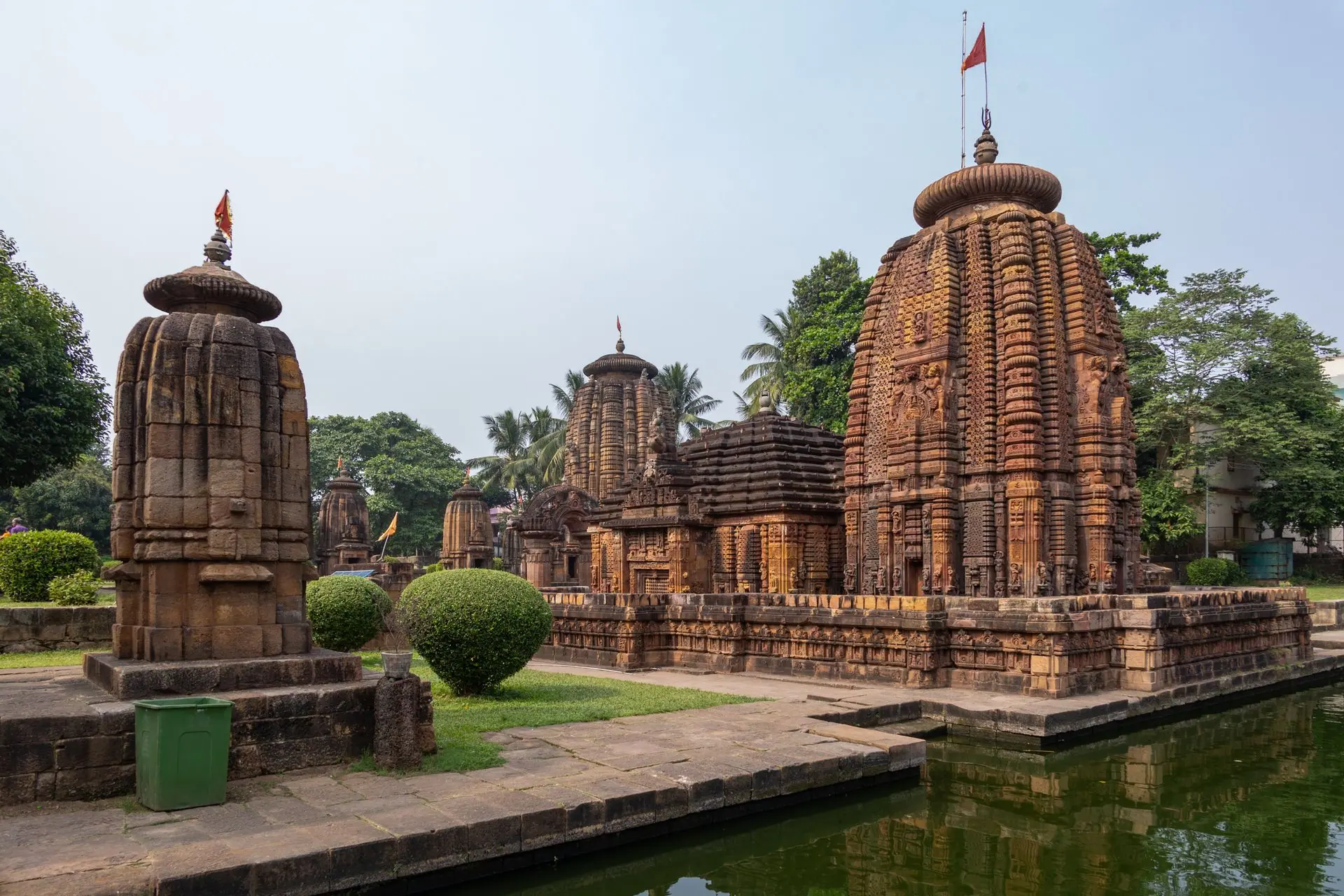 The stunning architectural beauty of the historic Lingaraj Temple complex in Bhubaneswar, India