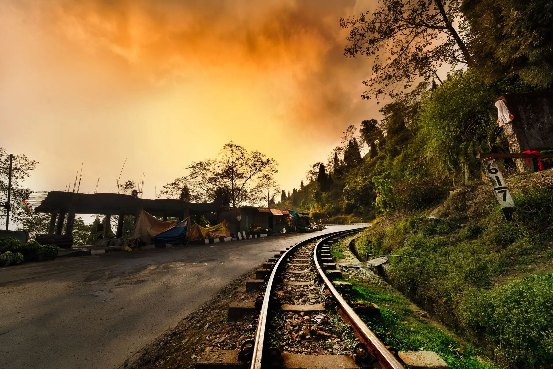 Darjeeling Toy Train & Tiger Hill Sunrise
