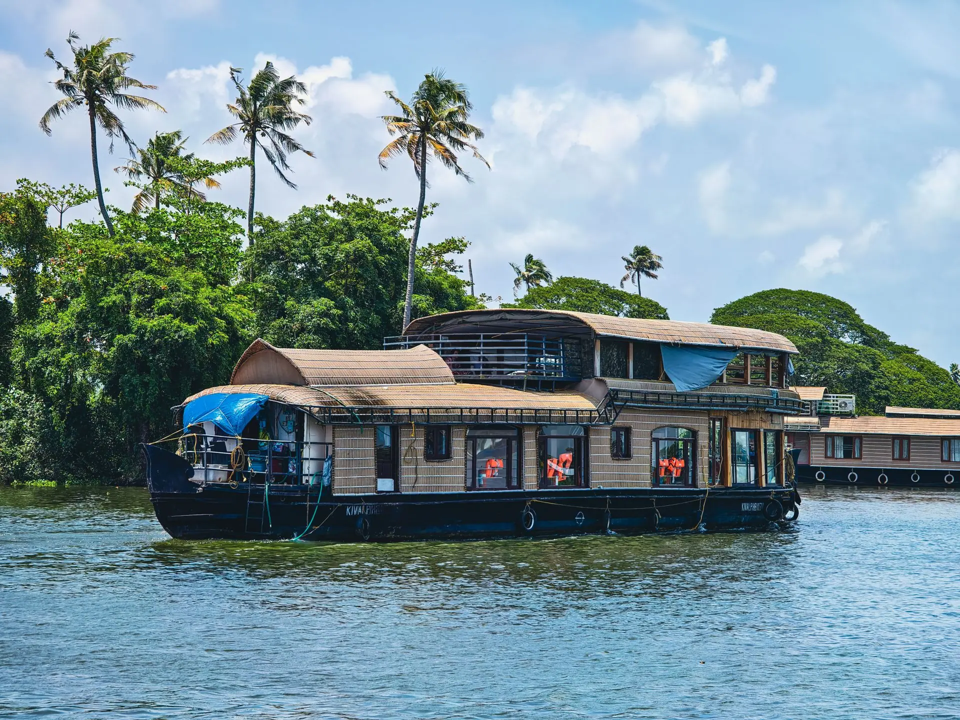 Alleppey Houseboat: Overnight on the Backwaters