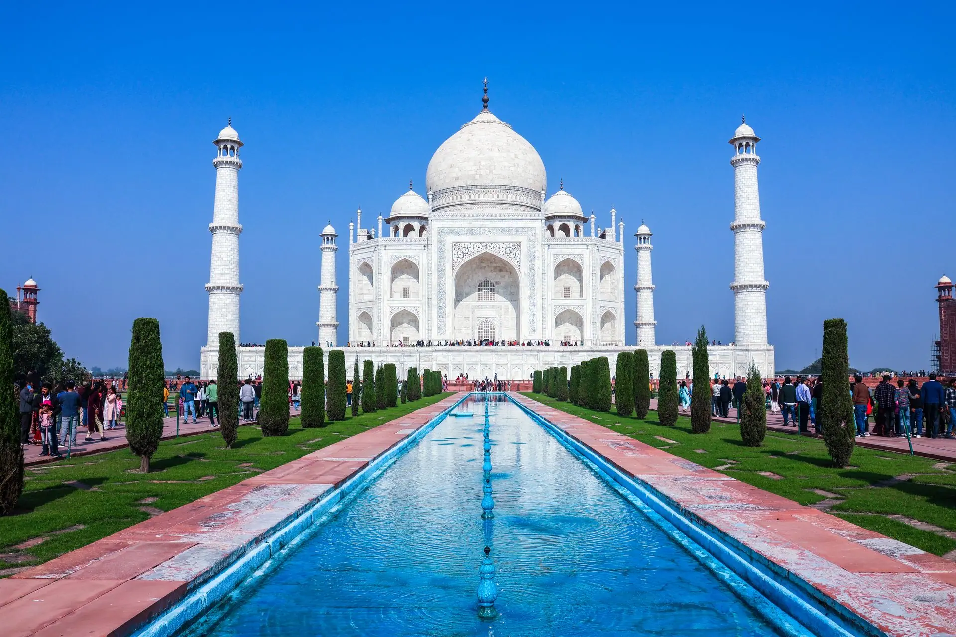 Taj Mahal Sunrise Tour with a Licensed Guide