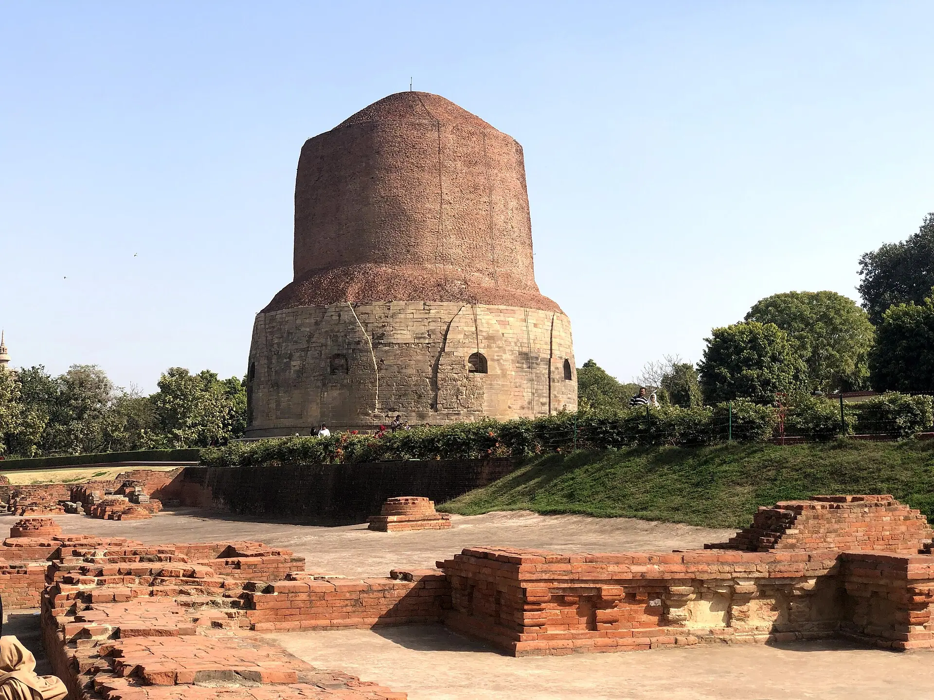 Dhamek Stupa closeup