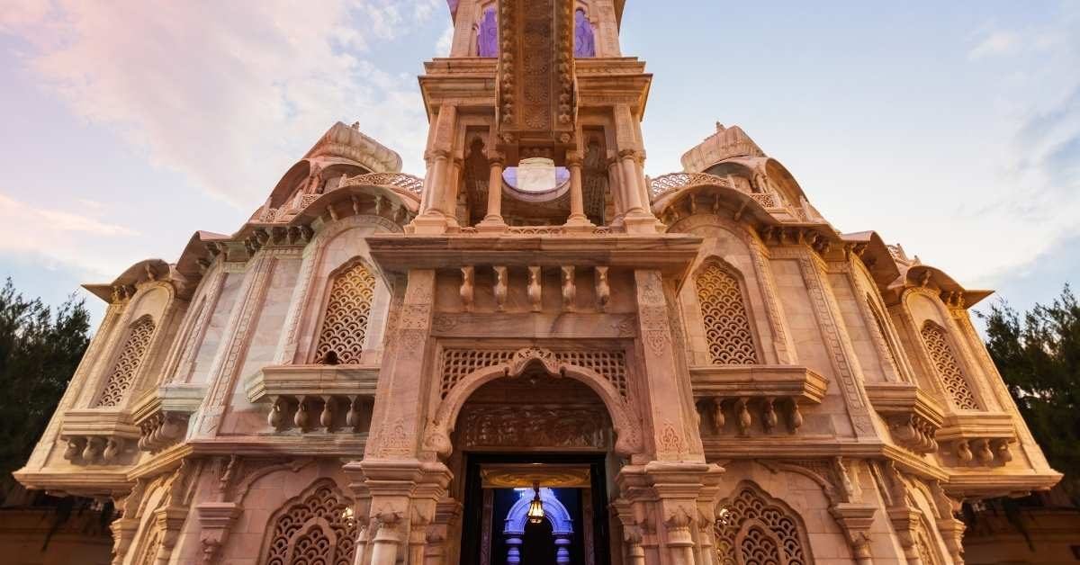 ISKCON Temple, Vrindavan | Mathura Vrindavan Temples