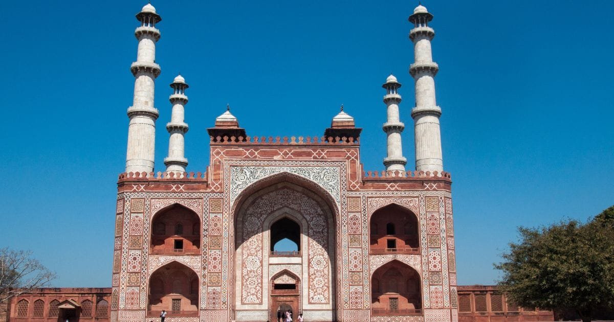 Akbar Tomb in Sikandra: A Testament to Mughal Art and Vision ...